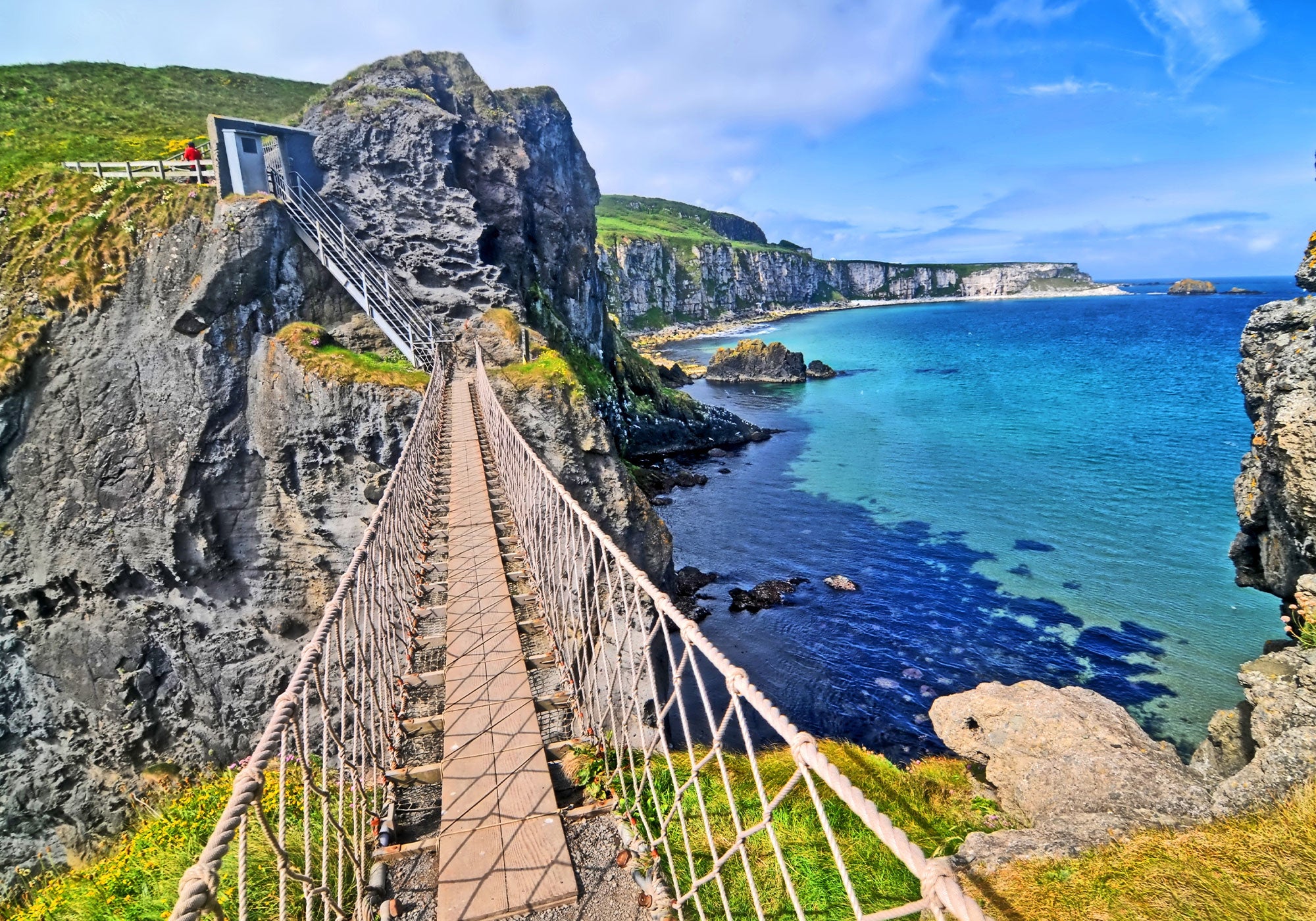 Belfast Sightseeing + Causeway Tour Combo